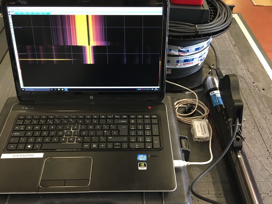 Side scan sonar